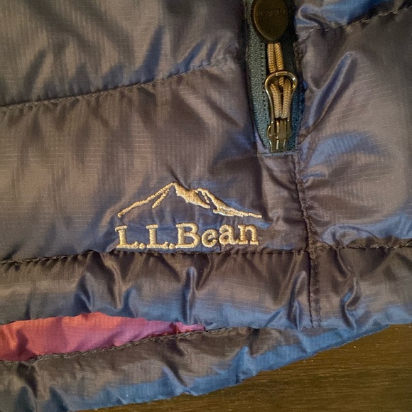 Lightweight L.L. Bean women’s down jacket - Picture 2 of 6
